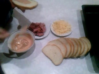 Sadece 3 Malzeme ile Yapımı Çok Kolay Mini Pizza Tarifi | SADECE 5 DAKİKA | 楊繡惠 Pizza