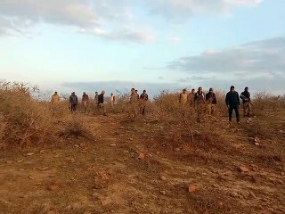 पूर्व दस्यु जगन गुर्जर की तलाश में पुलिस ने डांग क्षेत्र के गांवों में दी दविश.. देखें वीडियो