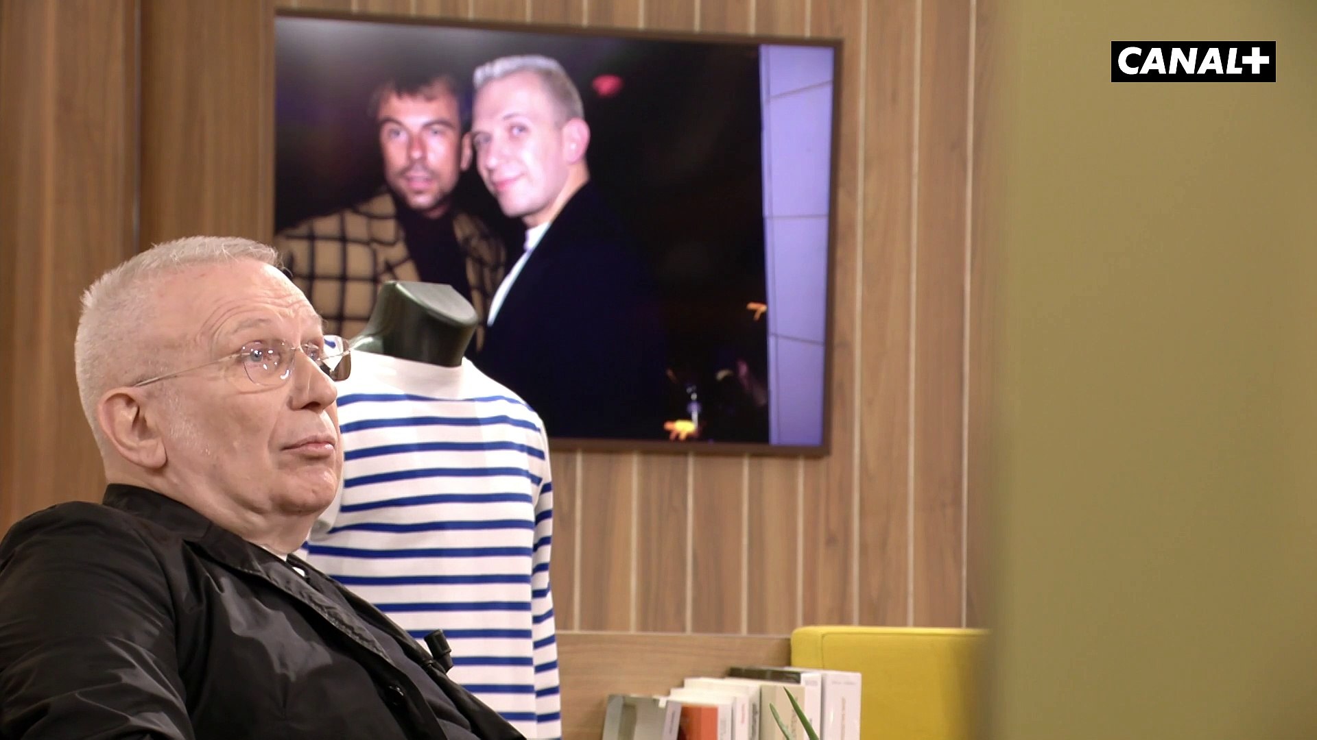 La réaction de J-P Gaultier à la mort de Thierry Mugler - En Aparté -  CANAL+ - Vidéo Dailymotion