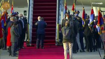 فيديو: تبّون يصل القاهرة في أول زيارة لرئيس جزائري منذ 14 عاماً