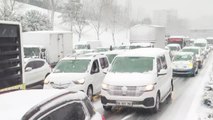 İstanbul'da kar etkili oluyor - Esenler/Bakırköy/Cevizlibağ