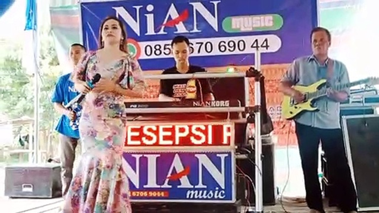 Lemah teles, mantul banget koplonya bikin ikutan goyang