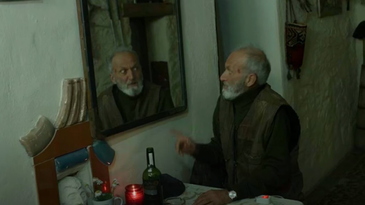 İlk Temas Fragman