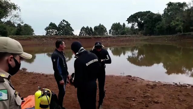 Bombeiros retomam buscas por jovem desaparecido em açude