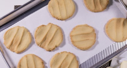 This Cult Cookie Only Has Five Ingredients