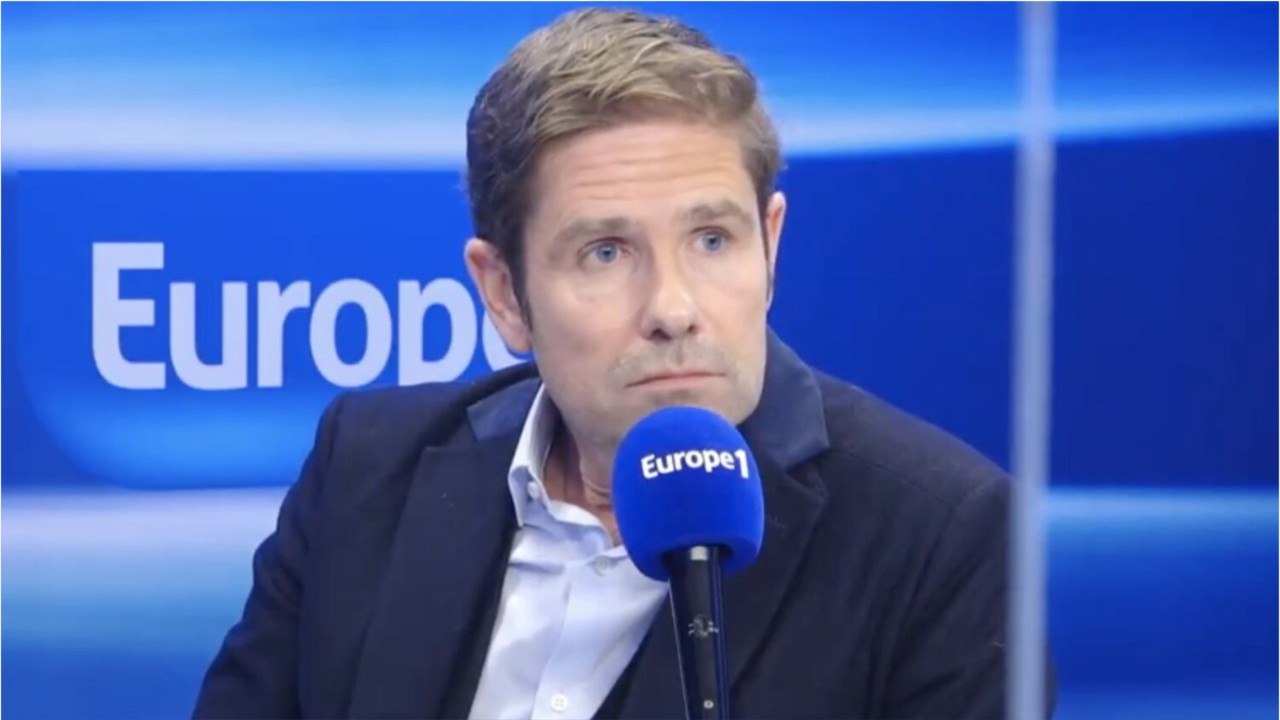 GALA VIDEO - “Plus on teste, plus on augmente le risque” : Gérald Kierzek tape du poing sur la table
