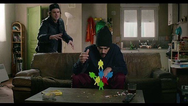 Bloqués Saison 1 - Bouh ! (EN)