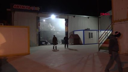 MOBİLYA ATÖLYESİNDEKİ YANGIN BÜYÜMEDEN SÖNDÜRÜLDÜ