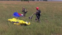 Opération Touraco : exercice militaire conjoint des parachutistes de l'armée ivoirienne et française