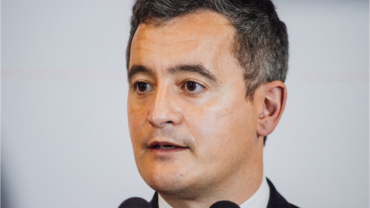 GALA VIDEO - Gims bientôt naturalisé Français malgré la polémique ? La réponse cash de Gérald Darmanin