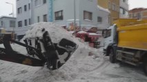 Yeniçağa'da karla mücadele çalışması sürüyor