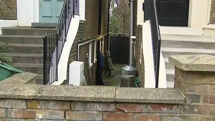 Dominic Cummings keeps quiet amid police party investigation