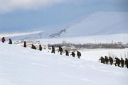 VAN'DA ÇIĞ TİMLERİNE ARAMA- KURTARMA EĞİTİMİ