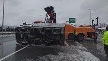 TEM Otoyolu'nda trafik kazası nedeniyle yoğunluk oluştu