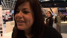 Léa Schindler dresses Chevrolet's stand