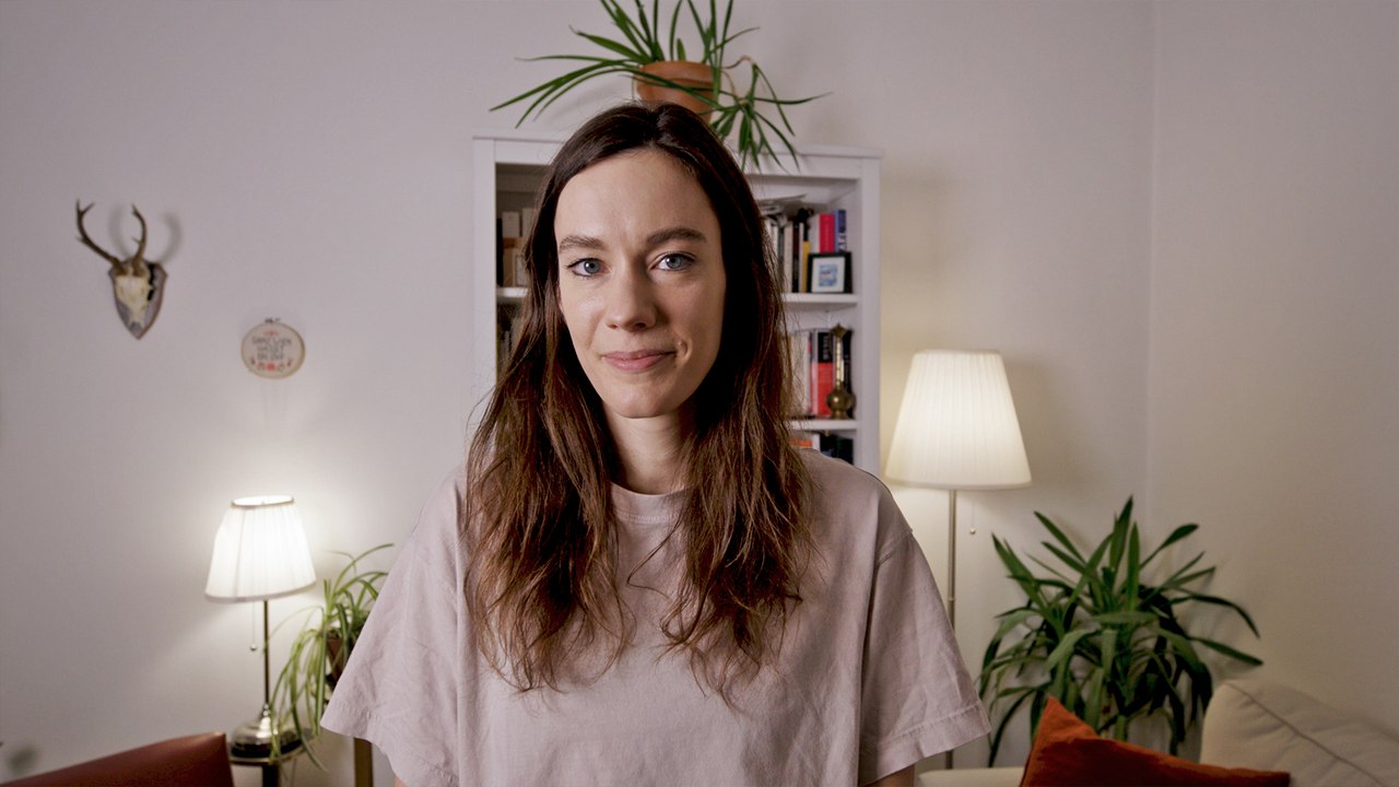 Tiktok-Satirikerin Toxische Pommes: 'Ich verwende gerne Klischees'