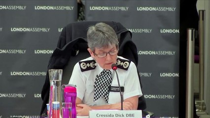 Partygate: Scotland Yard apre un'indagine, Boris Johnson trema