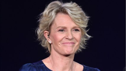 GALA VIDÉO - Sophie Davant princesse : ce cliché qui amuse les internautes