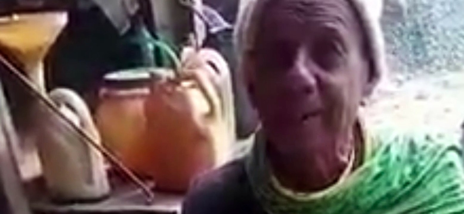 नेहा सिंह राठौर के लोकप्रिय गीत 'का बा' के बाद इन चच्चा को भी सुना जरा।