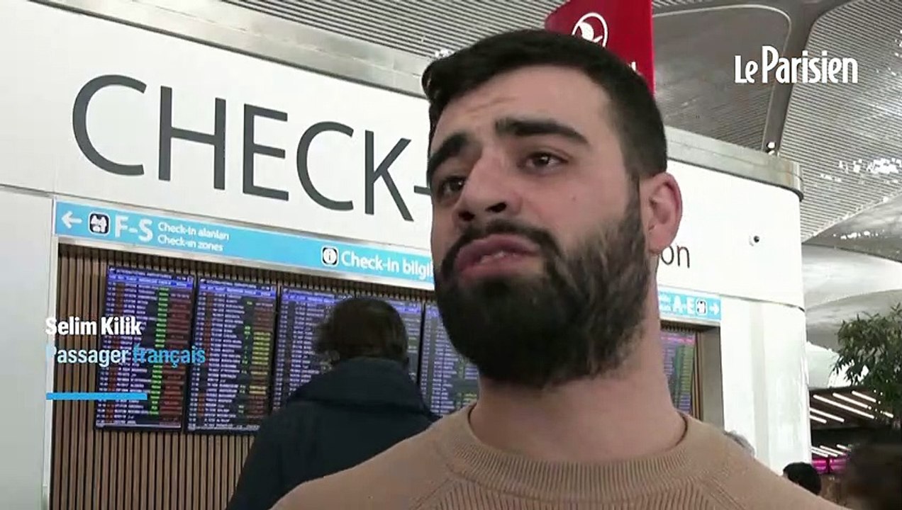 Bloqués par la neige, des passagers manifestent dans l’aéroport d’Istanbul