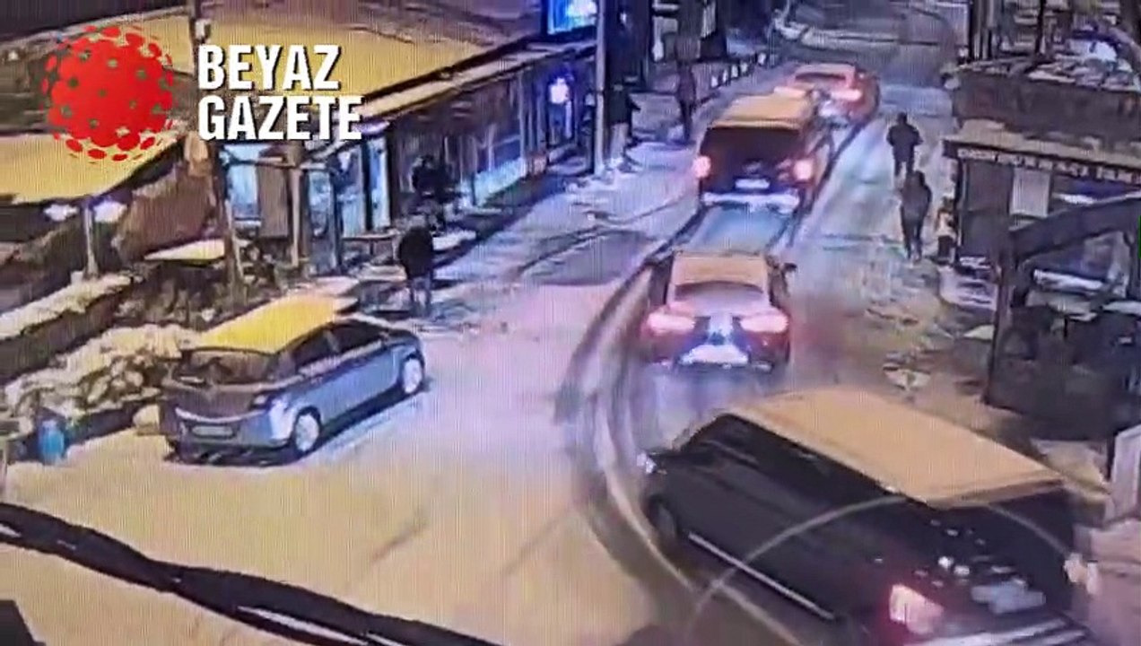 Ekrem İmamoğlu'nun gittiği balıkçının önünde kar aracı görüldü