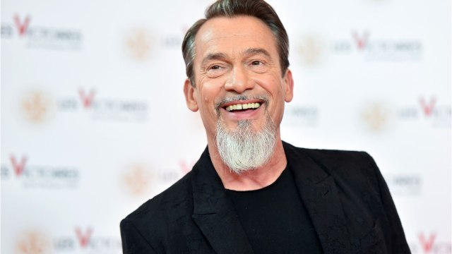 VOICI : Florent Pagny atteint d'un cancer du poumon : le chanteur annule tous ses concerts