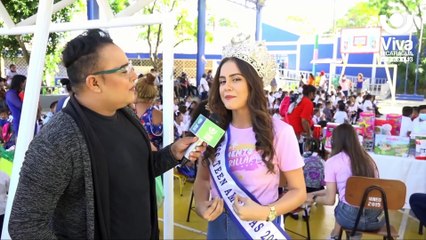 Miss Teen Nicaragua visita el Colegia república de Cuba