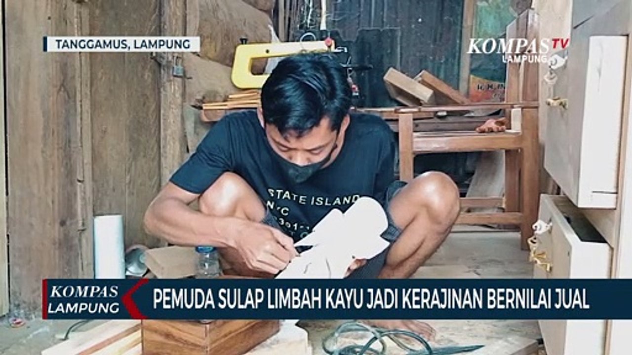 Pemuda Sulap Limbah Kayu Jadi Kerajinan Bernilai Jual Tinggi