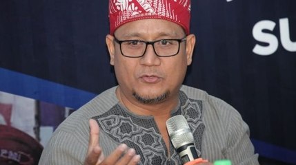 Sejumlah Masyarakat Dayak Gelar Ritual Potong Kepala Hewan, Nama Edy Mulyadi Disebut