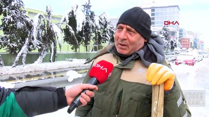 Mahsur kalan araçlarını kurtardılar