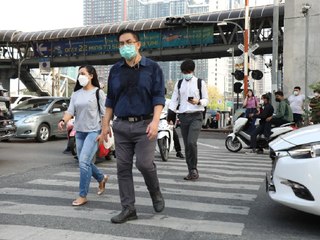 “วิโรจน์” เปิดตัวแอป “ฟองดูร์” แจ้งเบาะแส “ทางม้าลาย” ไม่ปลอดภัยทั่ว กทม.