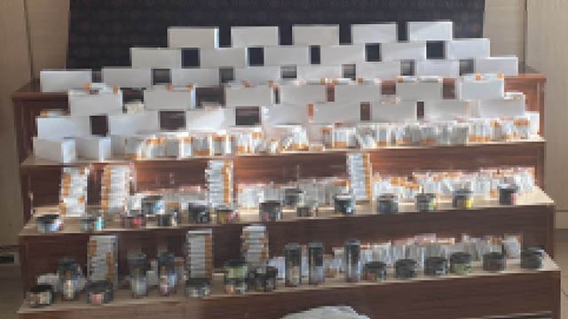 Gaziantep'te 16 bin adet makaron ve 8 kilo nargile tütünü ele geçirildi