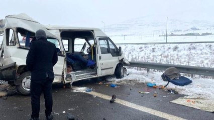 Son dakika... Niğde'de feci kaza: 2'si çocuk 3 ölü, 4 yaralı