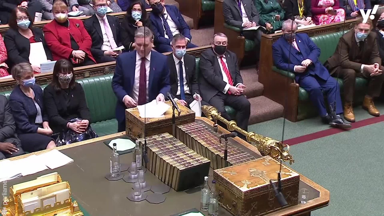 Sir Lindsay Hoyle threatens to kick MPs out of PMQs as they drown out answers