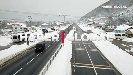 Son Dakika! Bolu Dağı Geçidi Tünel İşletme Bölgesi'nde otoyolun İstanbul yönü ulaşıma açıldı
