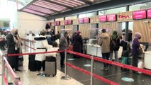 شاهد: استئناف لحركة الملاحة في مطار اسطنبول والثلوج تشل أثينا