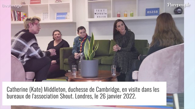 Kate Middleton surprend en léopard, talons hauts et créoles dénichées chez... ASOS !