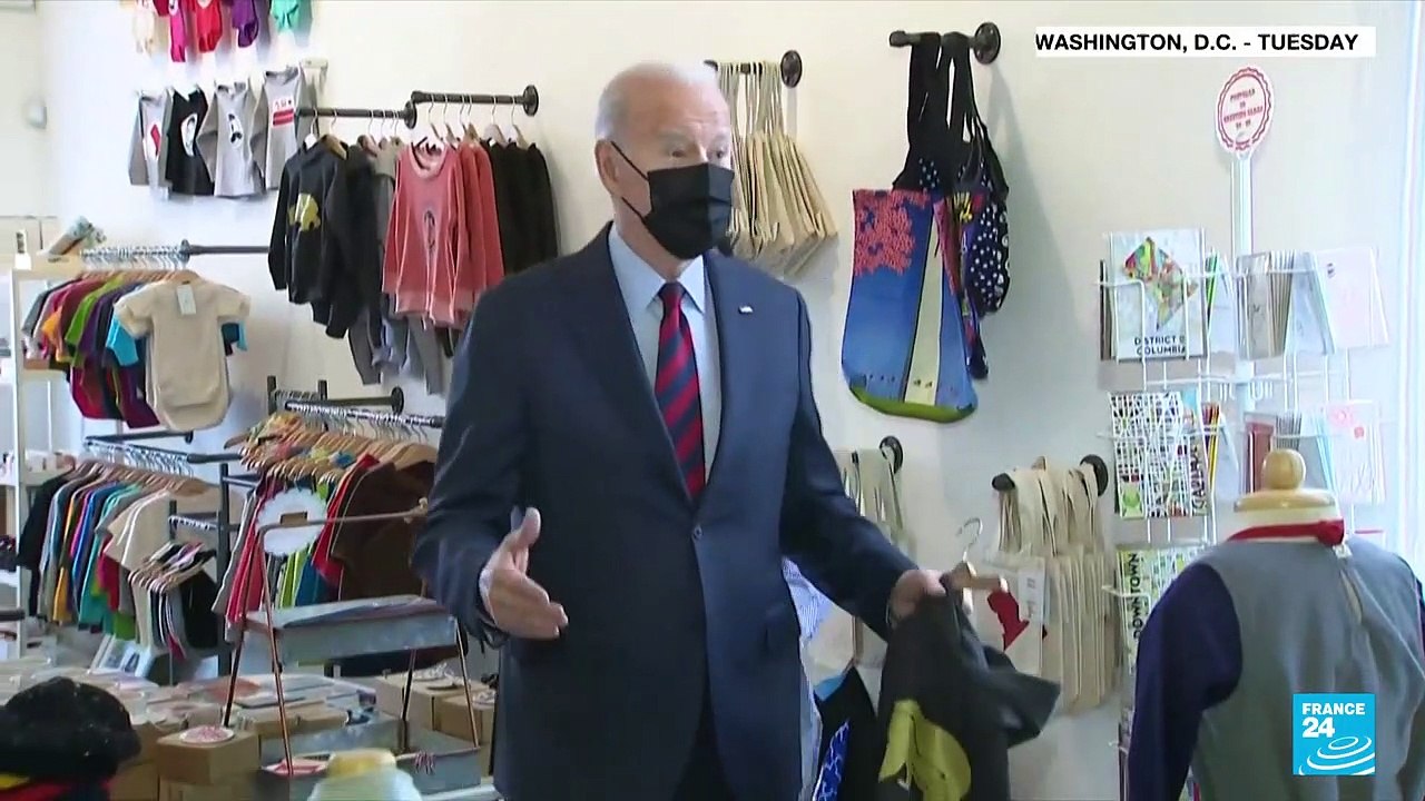 Ukraine tensions: Biden says would consider personal sanctions on Putin