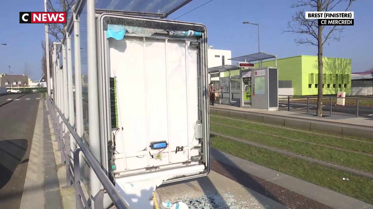 Brest : les transports suspendus après l'attaqu...