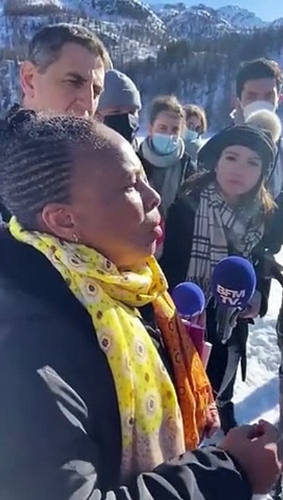 Après avoir dit "qu'elle ne refusait pas de débattre avec Eric Zemmour, Christiane Taubira fait marche arrière : "Il ne m’intéresse pas… Je ne cherche pas le débat. Je ne suis pas thérapeute"