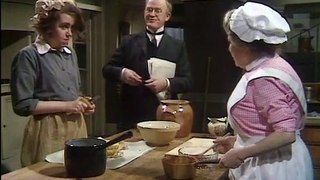 Upstairs Downstairs S05E01  On With The Dance