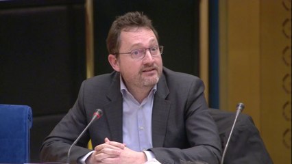 Education : « La clef c’est d’avoir un vrai débat sur le métier d’enseignant »r