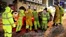 عمال وطن ونشامى الأمن العام يهبون لمساعدة العالقين على الطرق