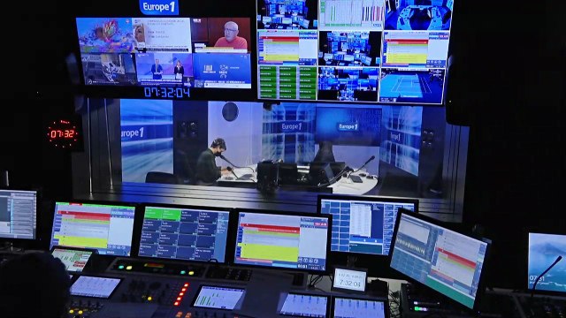 «Mur des héros» : à Kiev, le souvenir des soldats morts dans le conflit face à la Russie