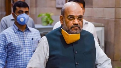 Télécharger la video: Amit Shah offers prayers at Banke Bihari Temple in Vrindavan