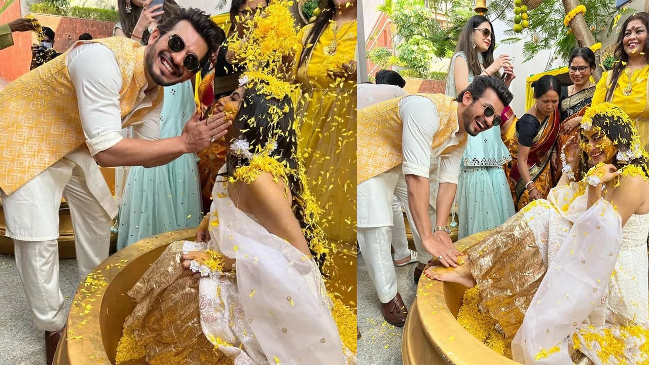 Arjun Bijlani नेहल्‍दी सेरेमनी में छूए Mouni Roy के पांव, मजेदार है दुल्‍हनिया का रिएक्‍शन|FilmiBeat