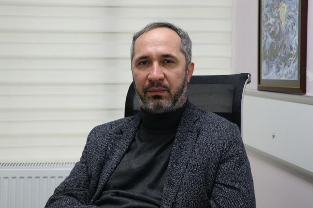 Troit ameliyatında "izsiz cerrahi" yöntemiyle hastaların boynunda iz kalmıyor