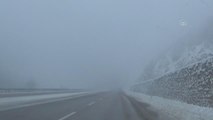 Tokat-Sivas kara yolunda sis etkili oluyor