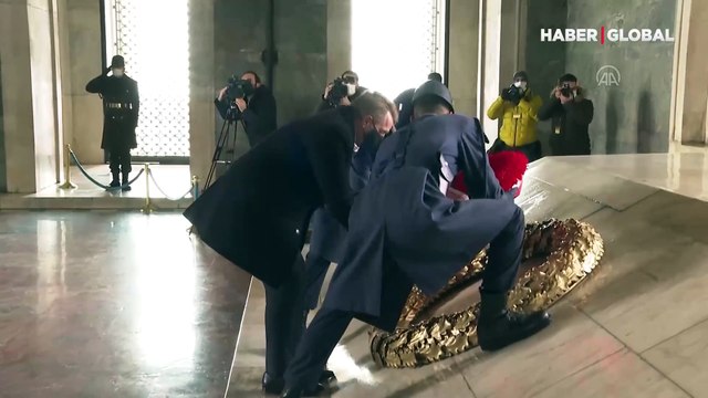 ABD'nin yeni büyükelçisi Flake, Anıtkabir'i ziyaret etti