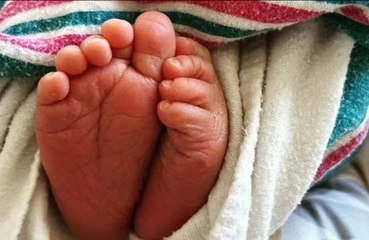 Julia Stiles gives birth to her second child